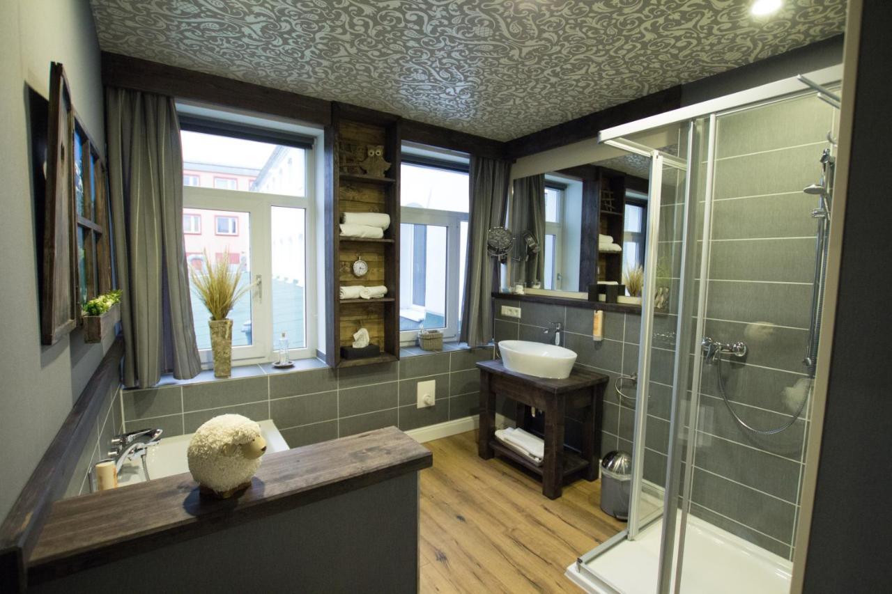 Röhrsdorfer Hof 3*